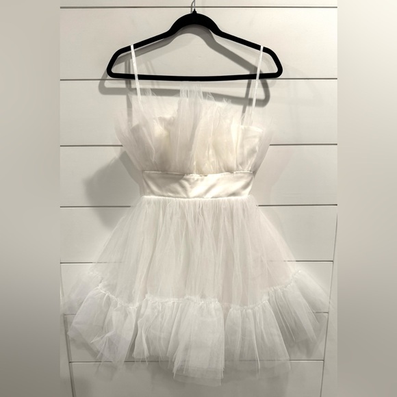 NWT Katie May Elle white tulle mini dress - Picture 5 of 9